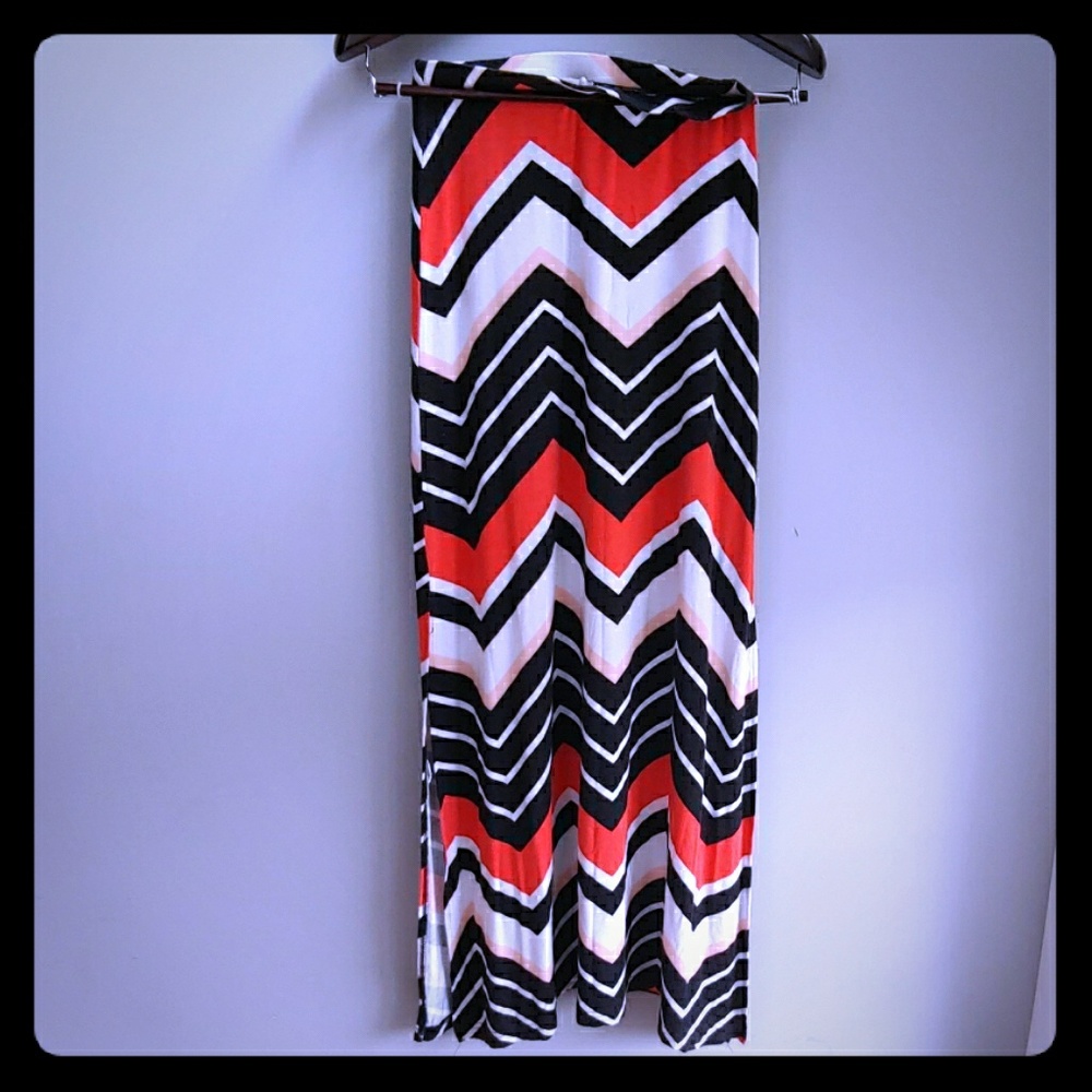 Slit skirt